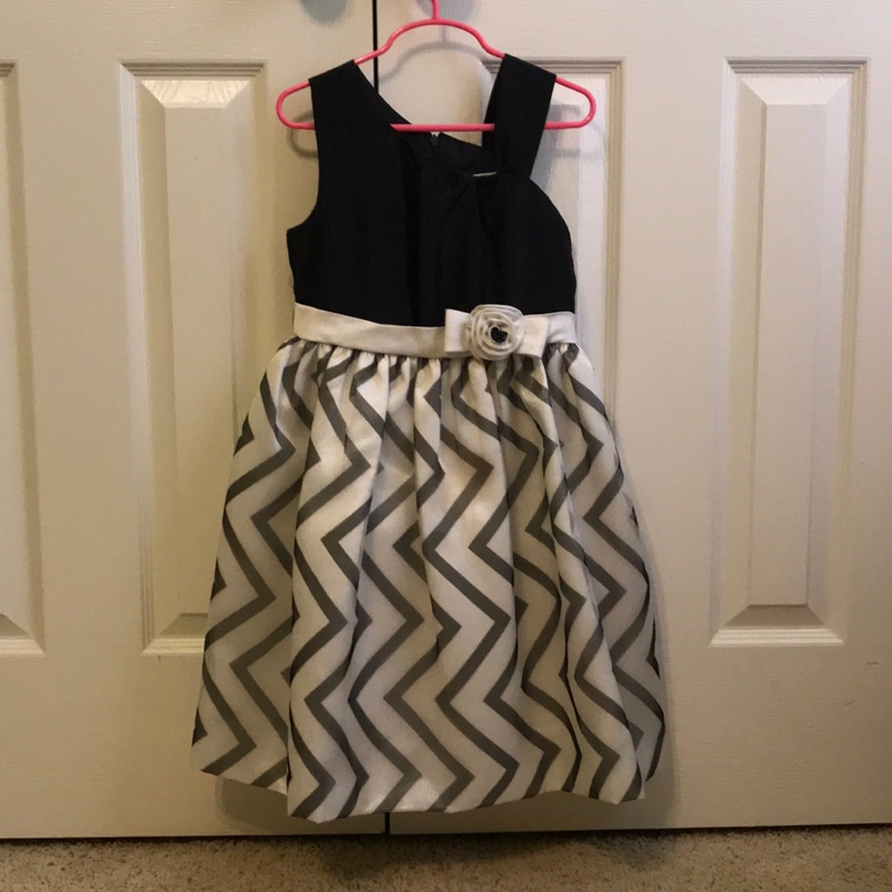Black and white dress